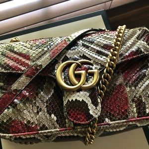 Marmont 2.0 Genuine Python Shoulder Bag
GUCCI